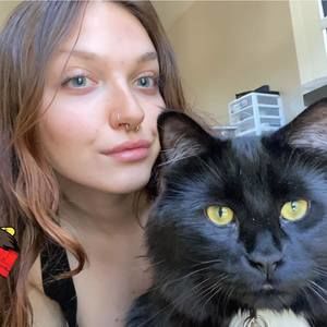 Meet your Posher, Jade